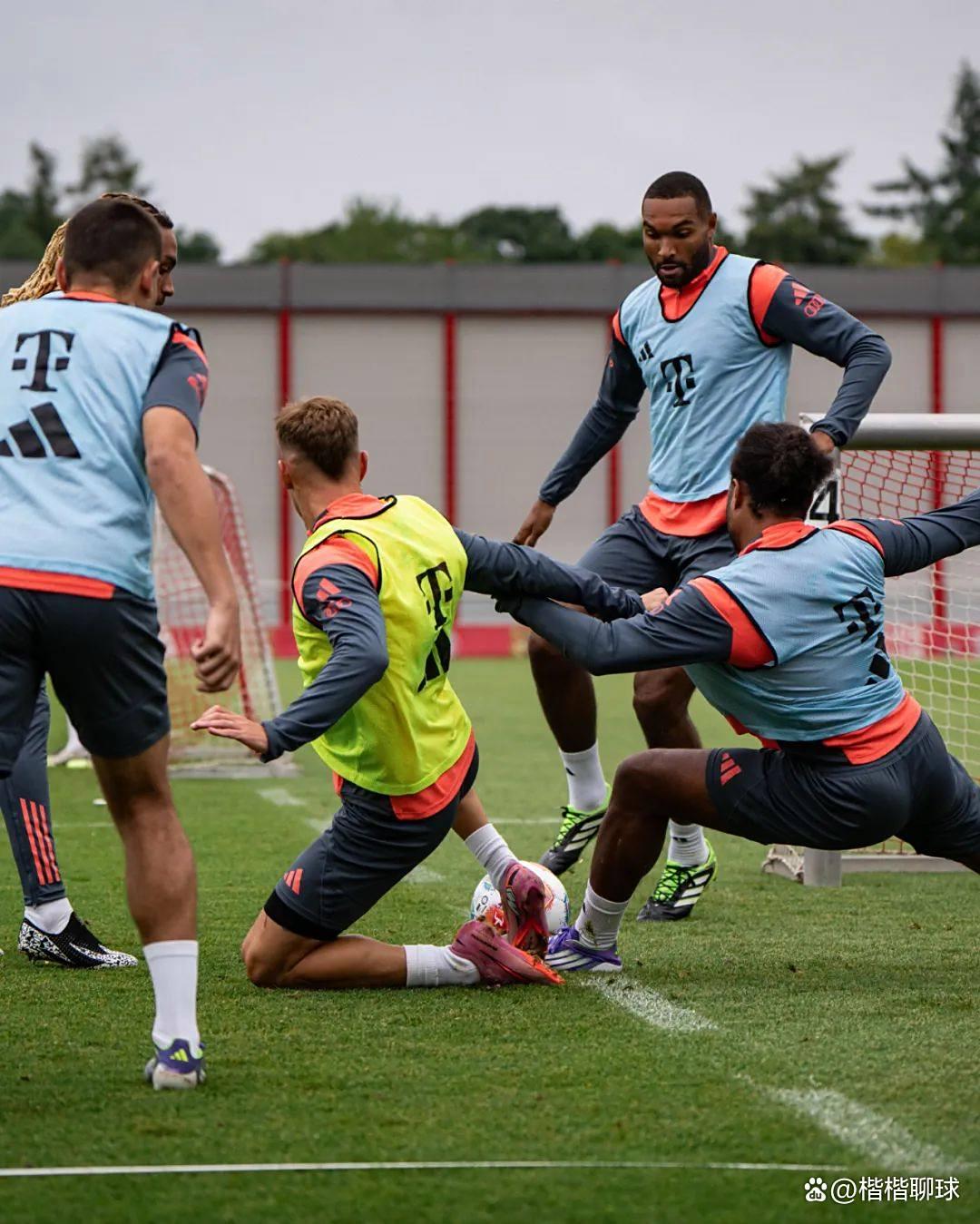 星空体育离谱！犹他爵士围绕英超战术微调亚特兰大围绕德甲造点机会，赛后曼联篮板制胜——德国杯节点到来的简单介绍