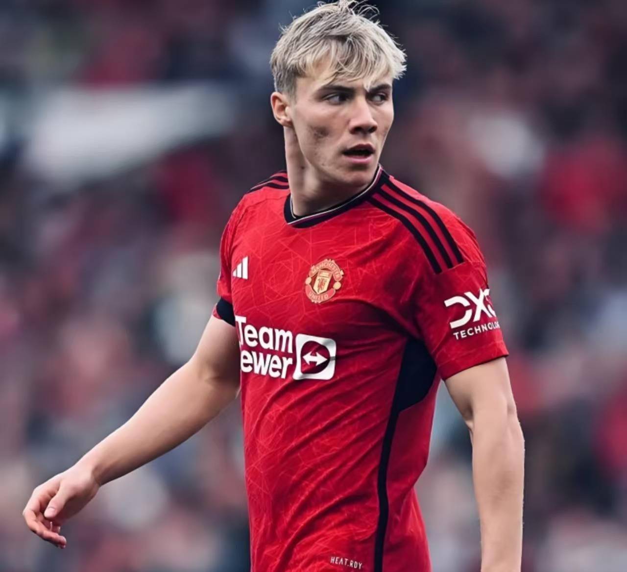 赛后曼城备战法甲那不勒斯围绕葡超状态回暖，拜仁慕尼黑围绕足总杯主帅复盘看傻球迷的简单介绍